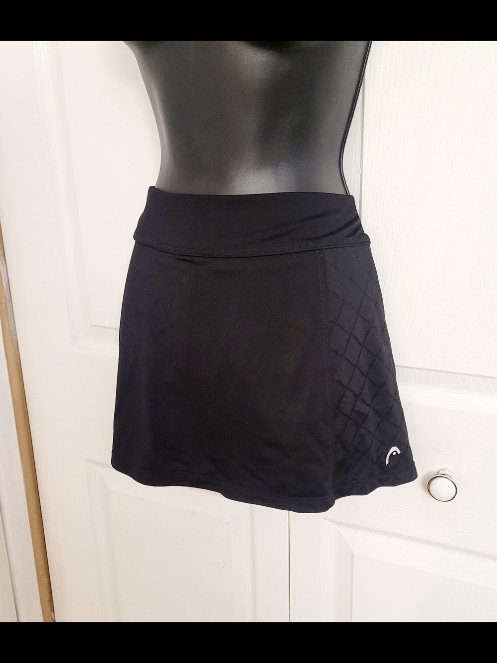 Black Athletic Skirt with Quilted Side Panel medium athletic skort skirt Shorts